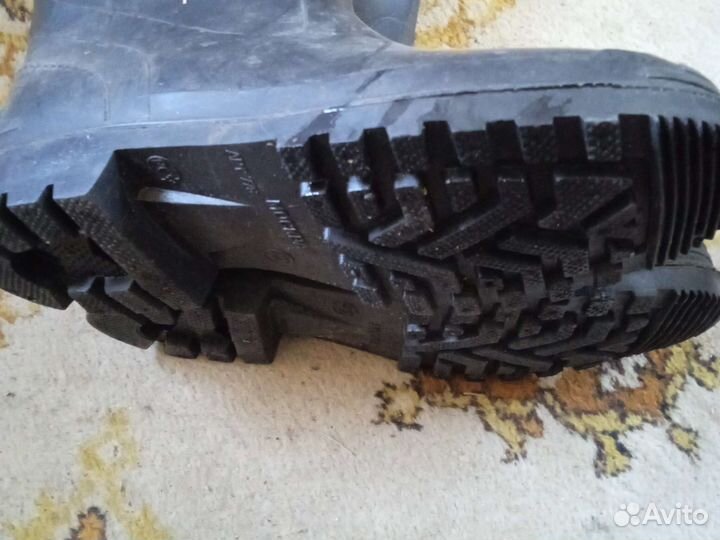 Сапоги резиновые 40,42