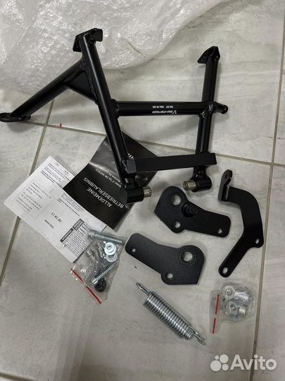 Центральная подставка для мото