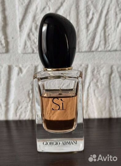 Парфюмированная вода Si
