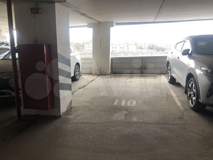 Машиноместо, 22 м²