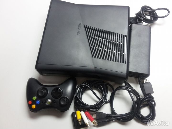 Xbox 360 Slim прошитый (Фрибут) + игры