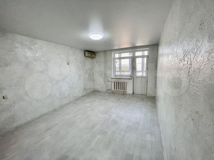 1-к. квартира, 42 м², 9/10 эт.