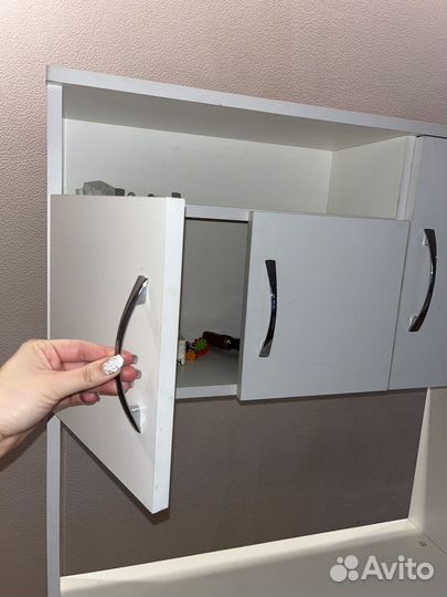 Письменный стол