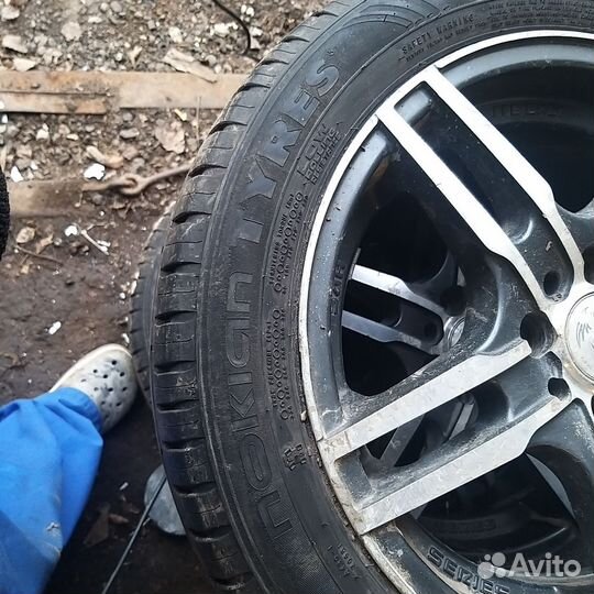 Nokian Tyres Nordman SX3 11/10 R14.5 29K