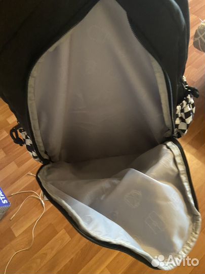 Школьный рюкзак