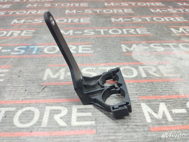 Держатель патрубка системы охлаждения Bmw X3 E83