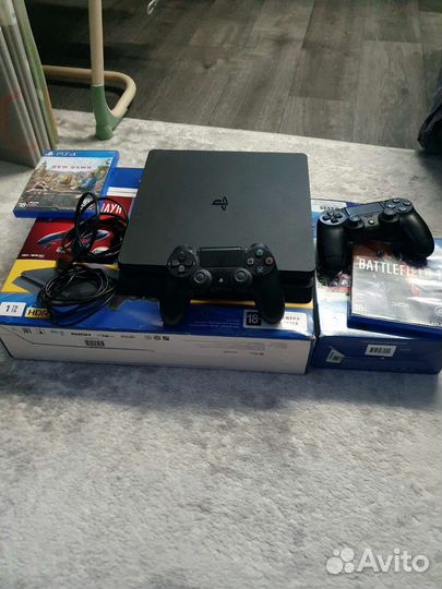 Sony PS4 Slim 1tb