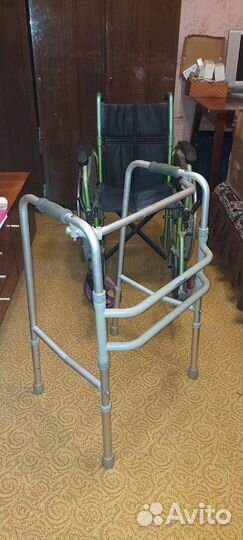 Инвалидная коляска складная бу