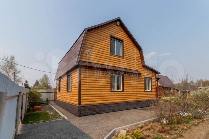 Дом 113,8 м² на участке 12 сот.