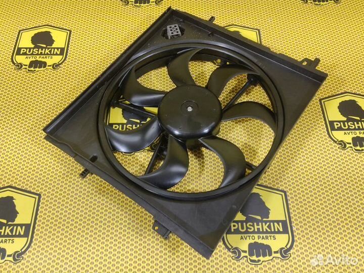 Диффузор радиатора Renault Espace JR R9M 2017