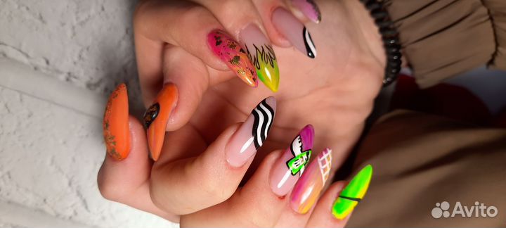Наращивание ногтей