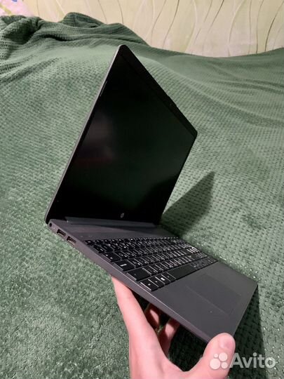 Ноутбук hp laptop 15s