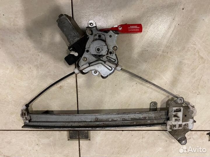 Стеклоподьемник задний левый (электро) Mitsubishi