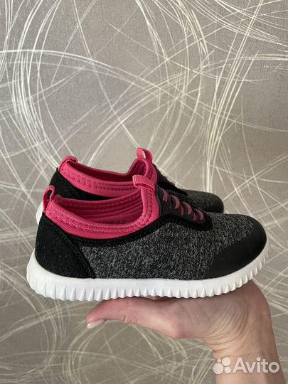 Кроссовки для девочки размер 27