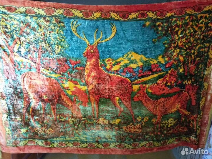 Плюшевый ковер