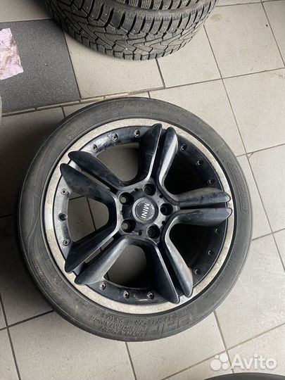 R18 Kormoran Ultra High Performance 225/45, PCD 5x120 DIA 72.62