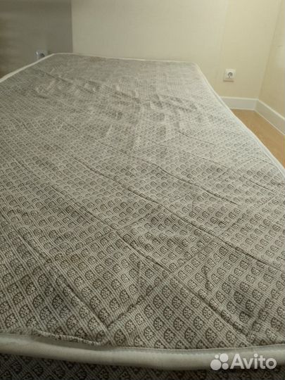 Матрас пружинный 200*90*18