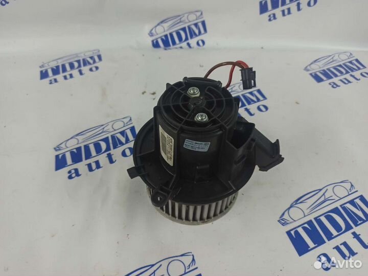 Моторчик печки Mercedes C 204 A2128200708