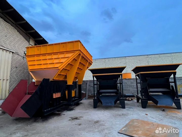 Питатель пластинчатый, вибрационный, с бункером