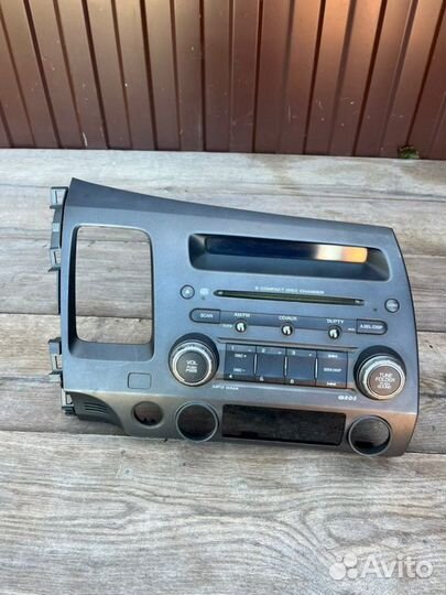 Магнитола Honda Civic 4D 1.3 2008
