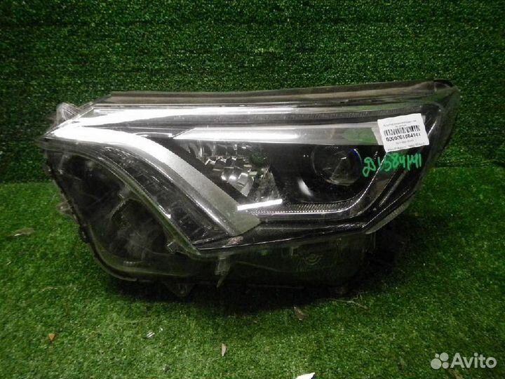 Фара левая Toyota RAV4