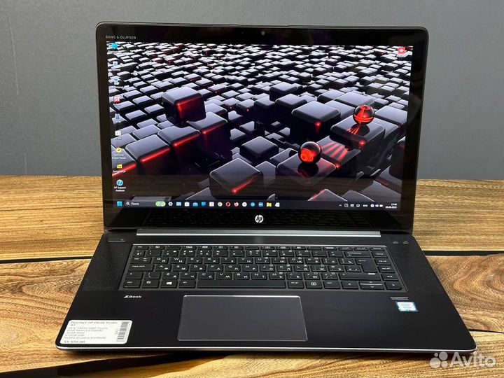 Ноутбук HP Zbook Studio G3 6 ядер 32GB Ram Quadro