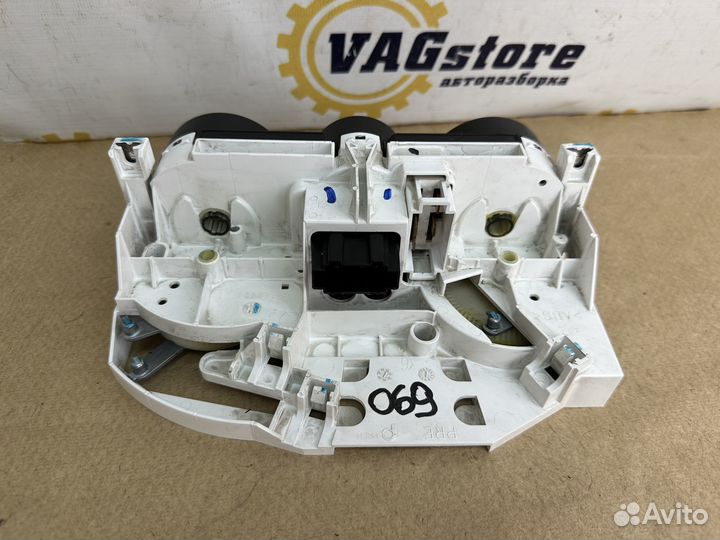 Блок климат-контроля Volkswagen New Beetle 2000