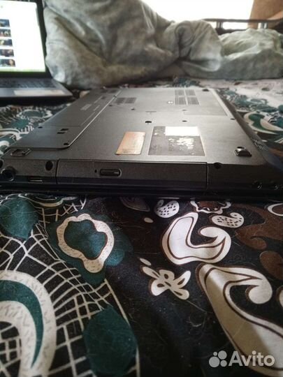 Продам ноутбук Lenovo G780