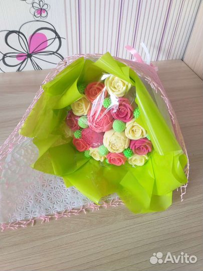 Букеты из шоколадных роз. Конфеты