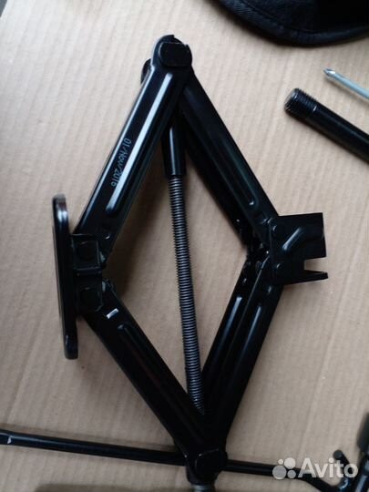 Продам домкрат