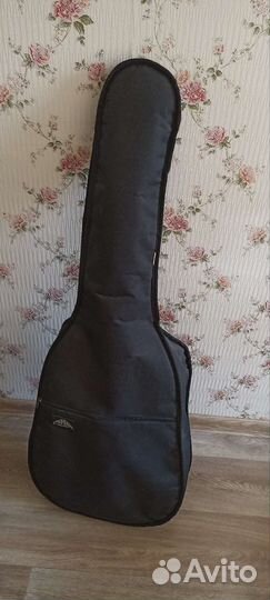 Гитара Yamaha C40 в комплекте Чехол+тюнер