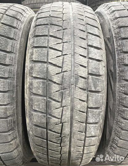 Bridgestone Blizzak Revo GZ 205/60 R16 92S