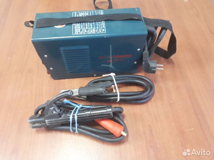 Сварочный инвертор BauMaster AW-97I18X