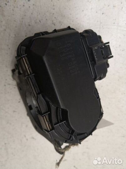 Заслонка дроссельная Subaru Forester SG5 EJ205