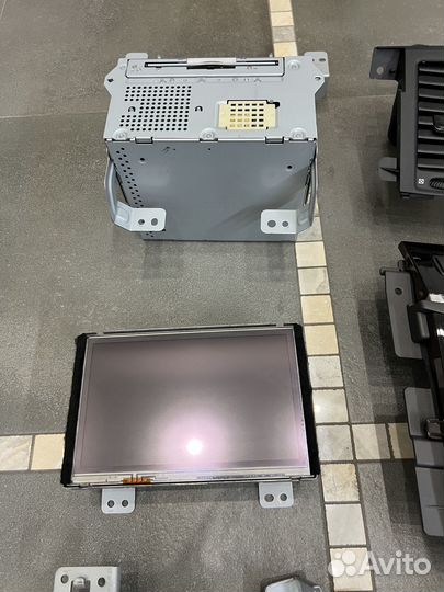 Штатная магнитола infiniti QX80