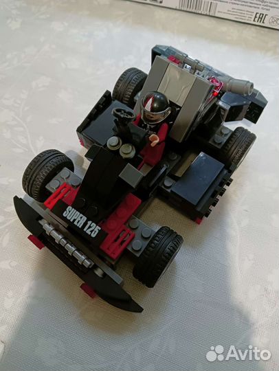 Машина гоночная, фигурки амогус