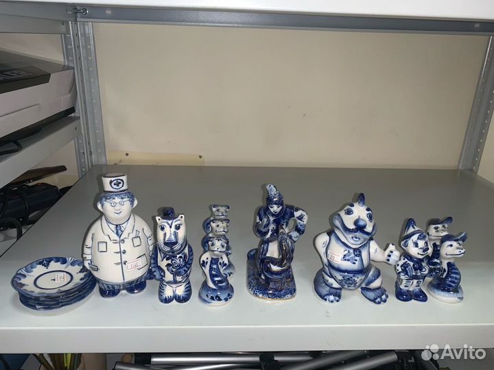 Фигурки из гжели