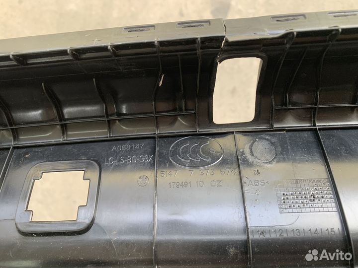 Замковая панель BMW 5 G30, M5 F90