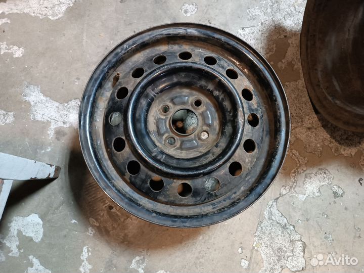 Диск R15 4x100 Kia