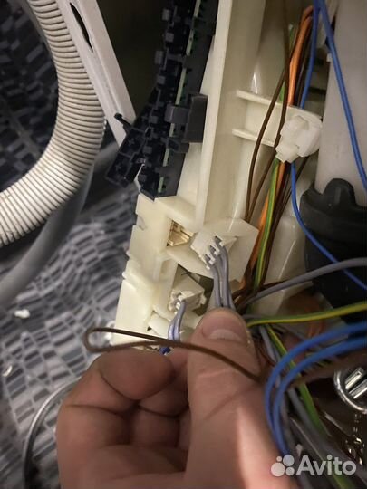 Ремонт стиральных машин и бытовой техники