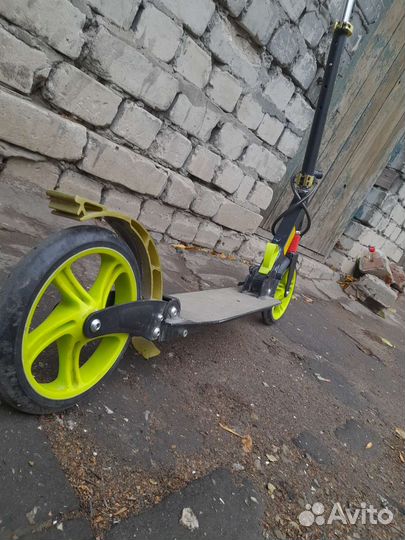 Самокат roces 200