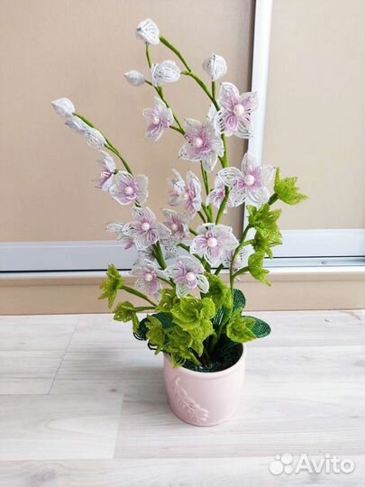 Цветы из бисера, орхидея, на 8 марта