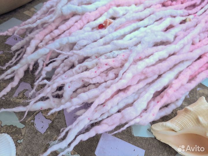 Новенький комплект де дред из войлока 