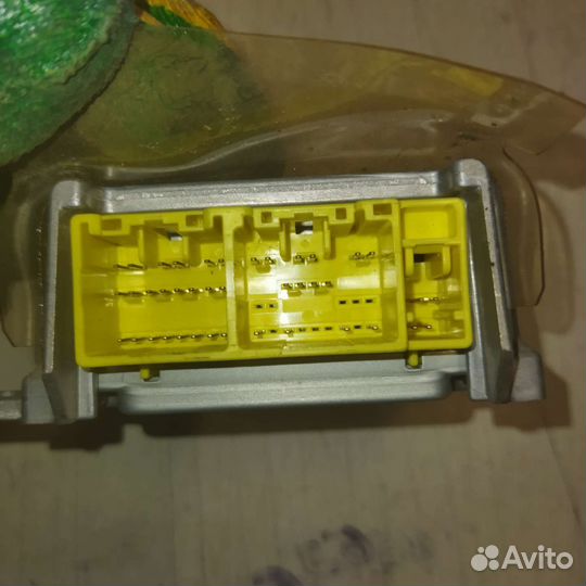 Блок Airbag Mitsubishi Outlander