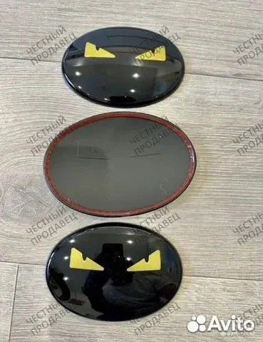 Эмблема Toyota Camry 70