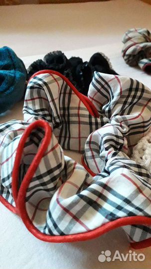 Резинки и заколки для волос