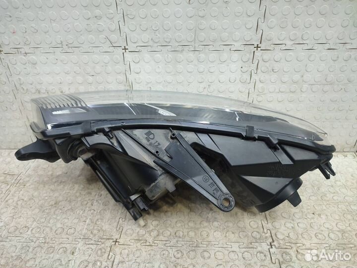 Фара правая Лада Ларгус FL 2021