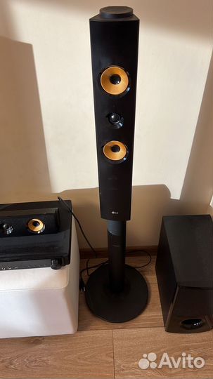 Домашний кинотеатр LG LHB 755