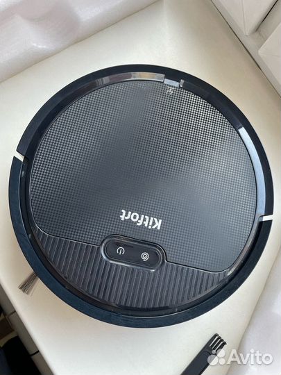 Робот пылесос Kitfort KT-5115