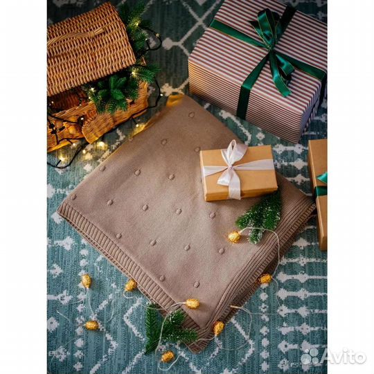 Плед вязаный на меху для новорожденного малыша